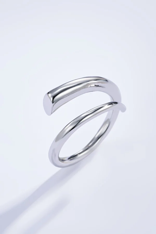 Bague Clou en Acier Or ou Argent