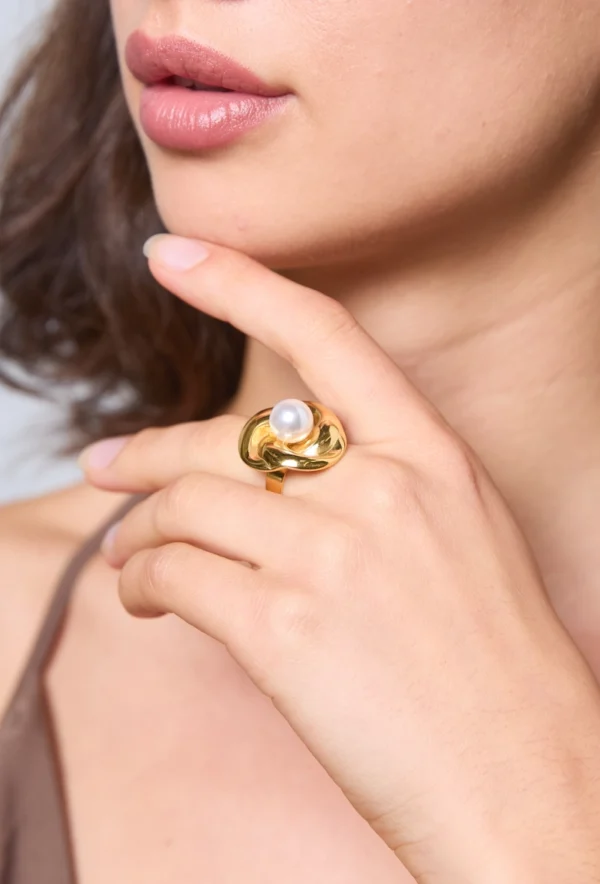 Bague Fleur Perle en Acier Doré